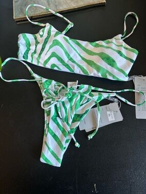 Yira zebra print bikini green size small